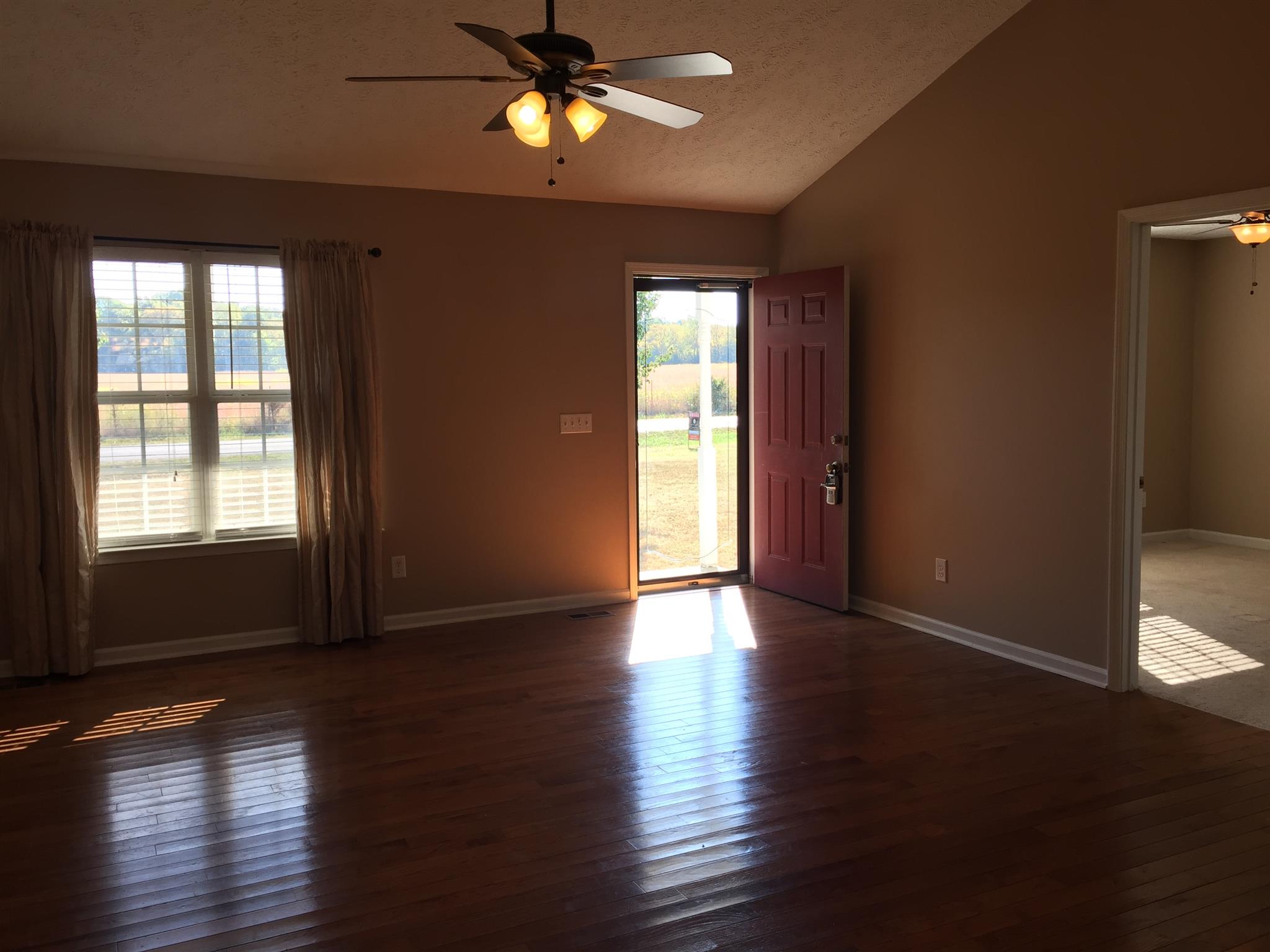 4003 Highship Road Murfreesboro, TN 37130 - Photo 5 of 14 Gallery Image 5