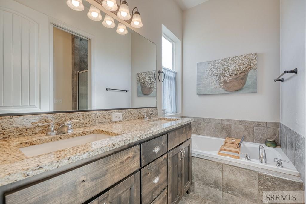 3918 Hazelwood Way Ammon, ID 83406 - Photo 20 of 46