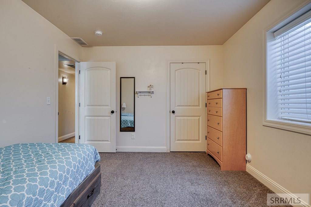 3918 Hazelwood Way Ammon, ID 83406 - Photo 41 of 46