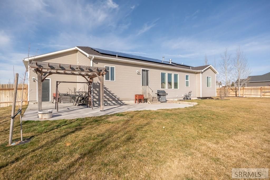 3918 Hazelwood Way Ammon, ID 83406 - Photo 42 of 46