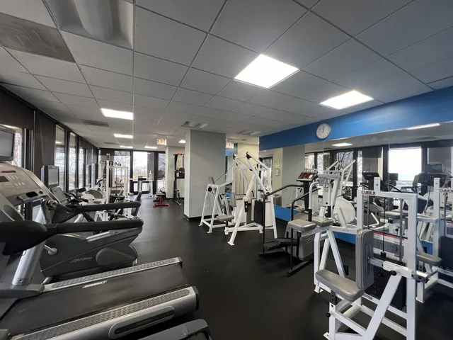 $1,500 | 6700 South South Shore Drive, Unit 2G, Chicago, IL 60649