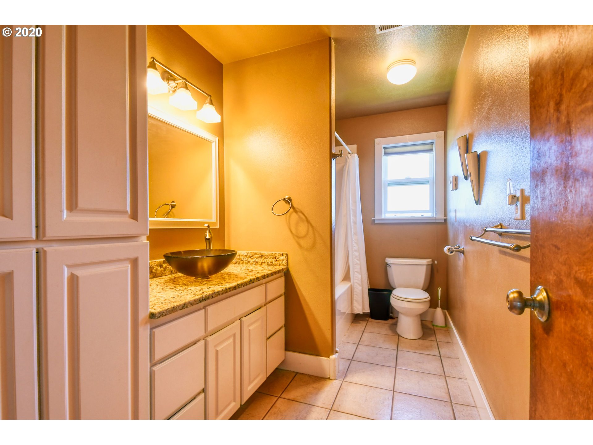 1492 Southwest Athens Avenue Pendleton, OR 97801 - Photo 12 of 32 Gallery Image 12