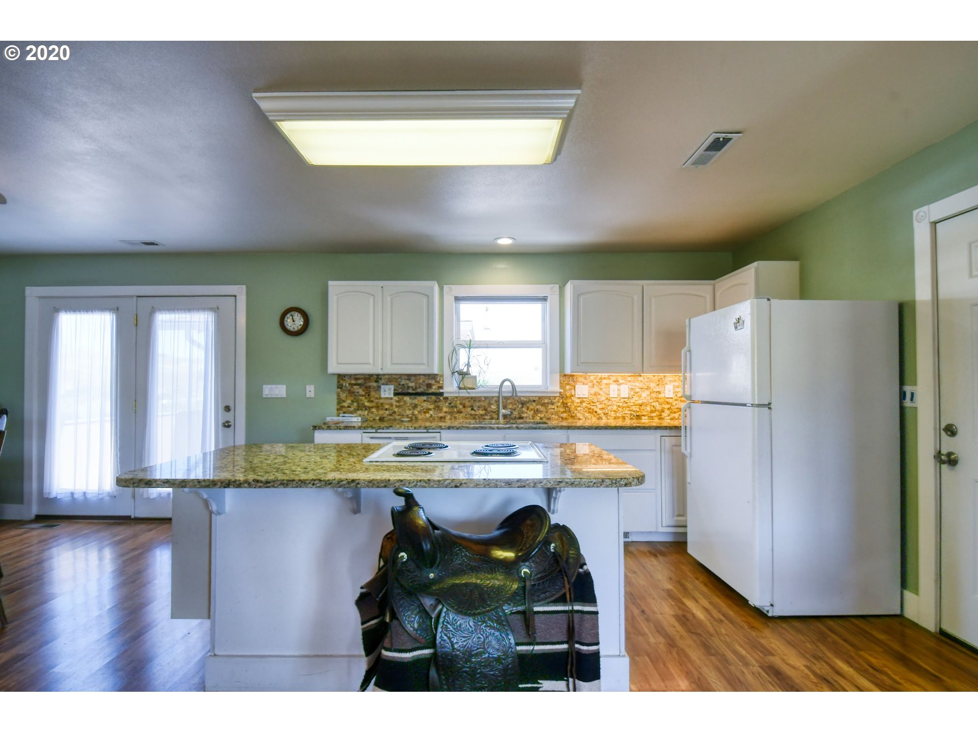 1492 Southwest Athens Avenue Pendleton, OR 97801 - Photo 9 of 32 Gallery Image 9