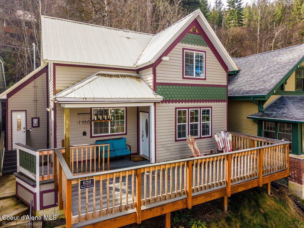 620 Pearl Street Wallace, ID 83873 - Photo 2 of 29 Exterior
