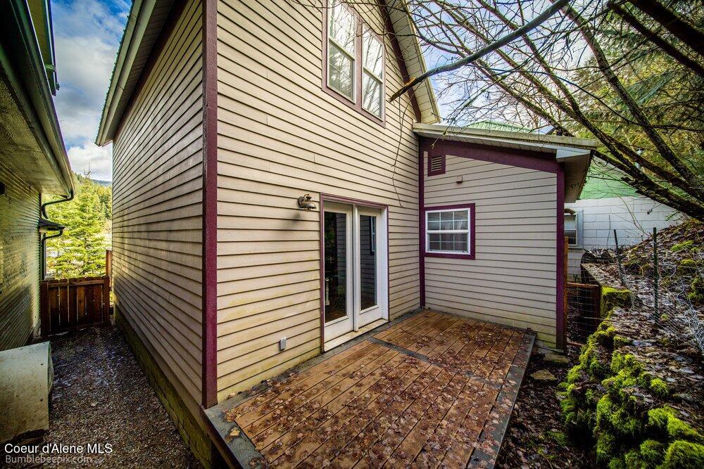 620 Pearl Street Wallace, ID 83873 - Photo 26 of 29 Back Deck