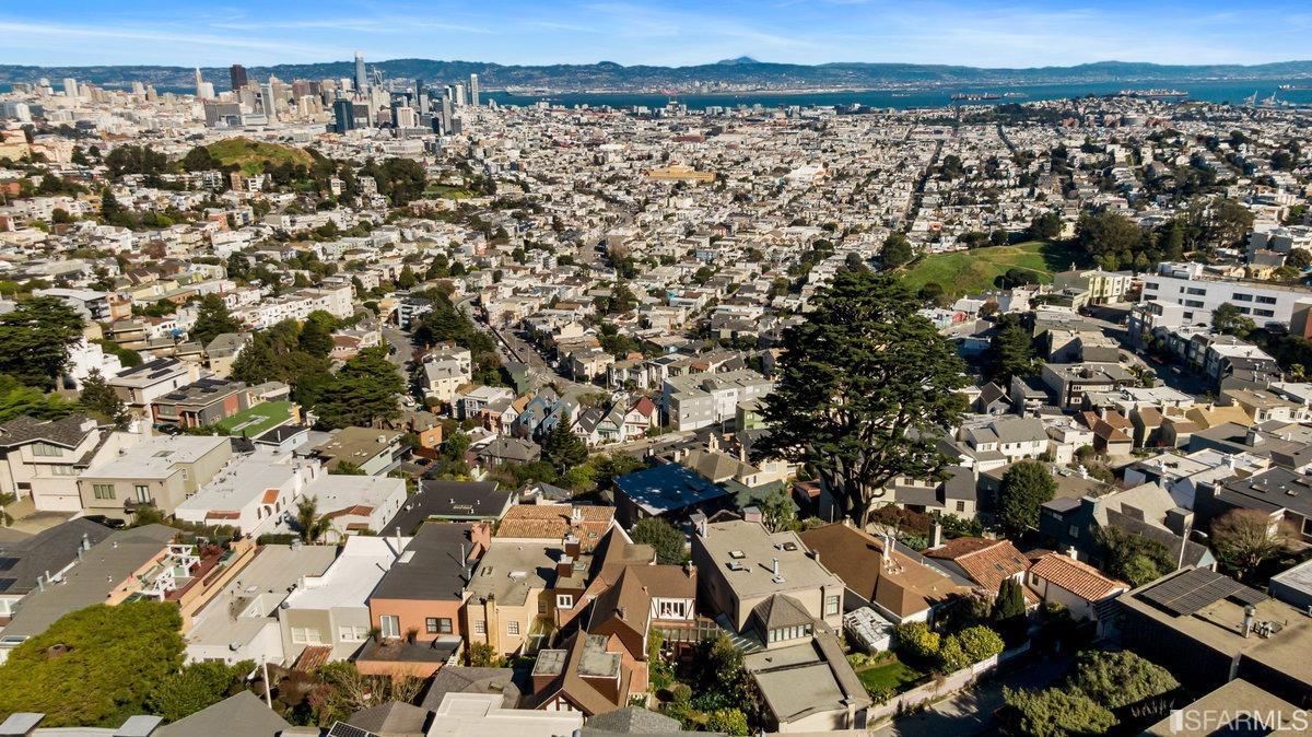 58 Graystone Terrace San Francisco, CA 94114 - Photo 85 of 88 an aerial view of a city