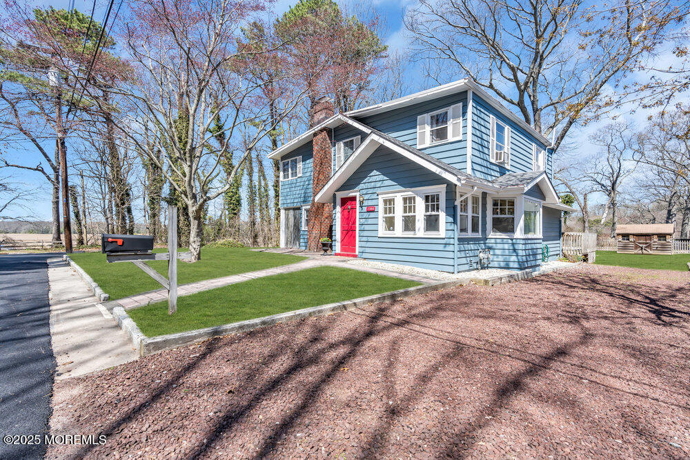 2384 Riverside Terrace Manasquan, NJ 08736 - Photo 3 of 45 008_dsc07896-1_751