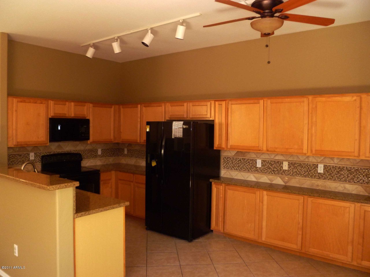 2775 East Harwell Road Gilbert, AZ 85234 - Photo 3 of 24 Updated and Upgraded Kitchen