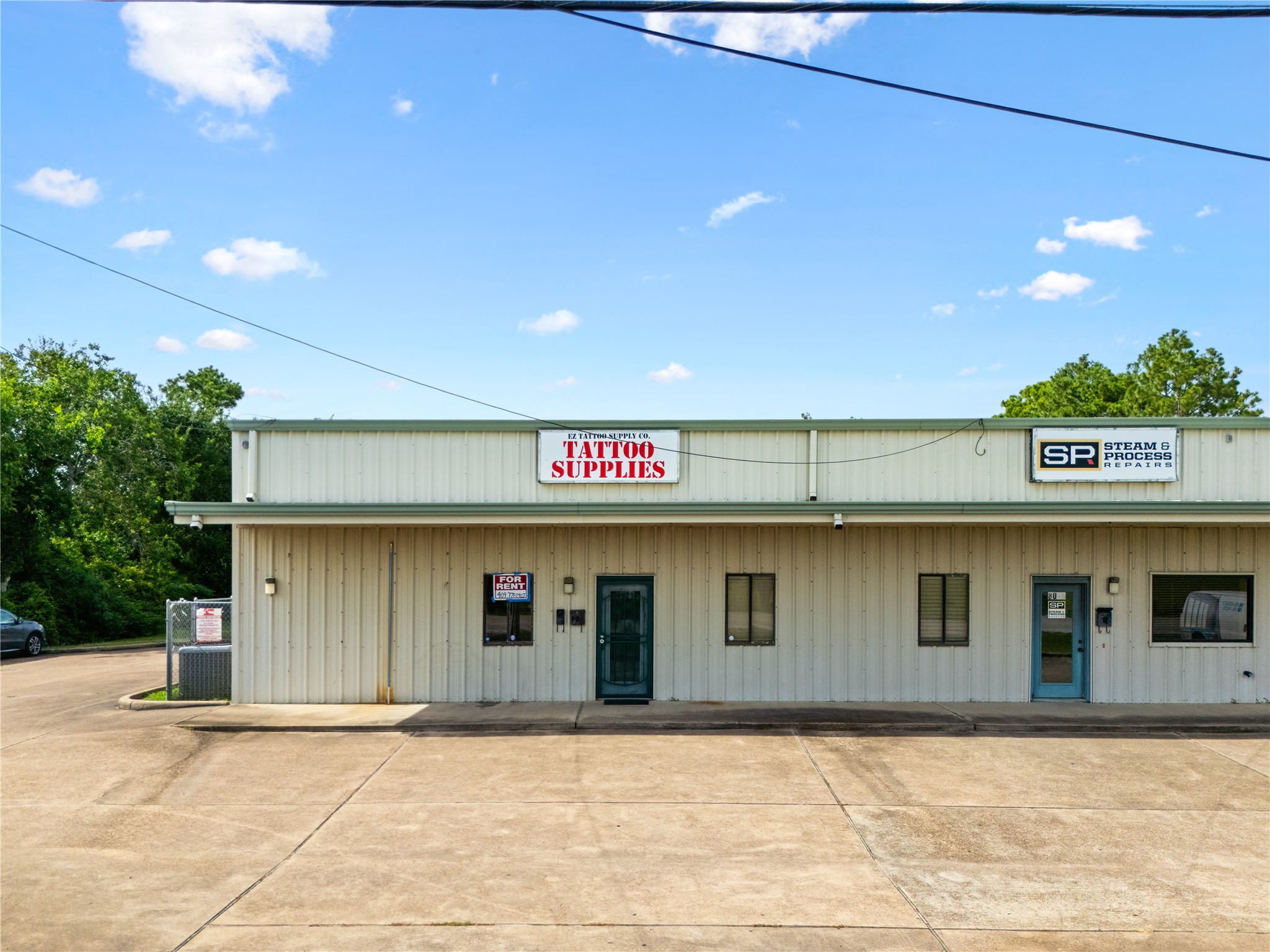 8019 West Fm 517 Road West Dickinson, TX 77539 - Photo 2 of 16 a front view of a building