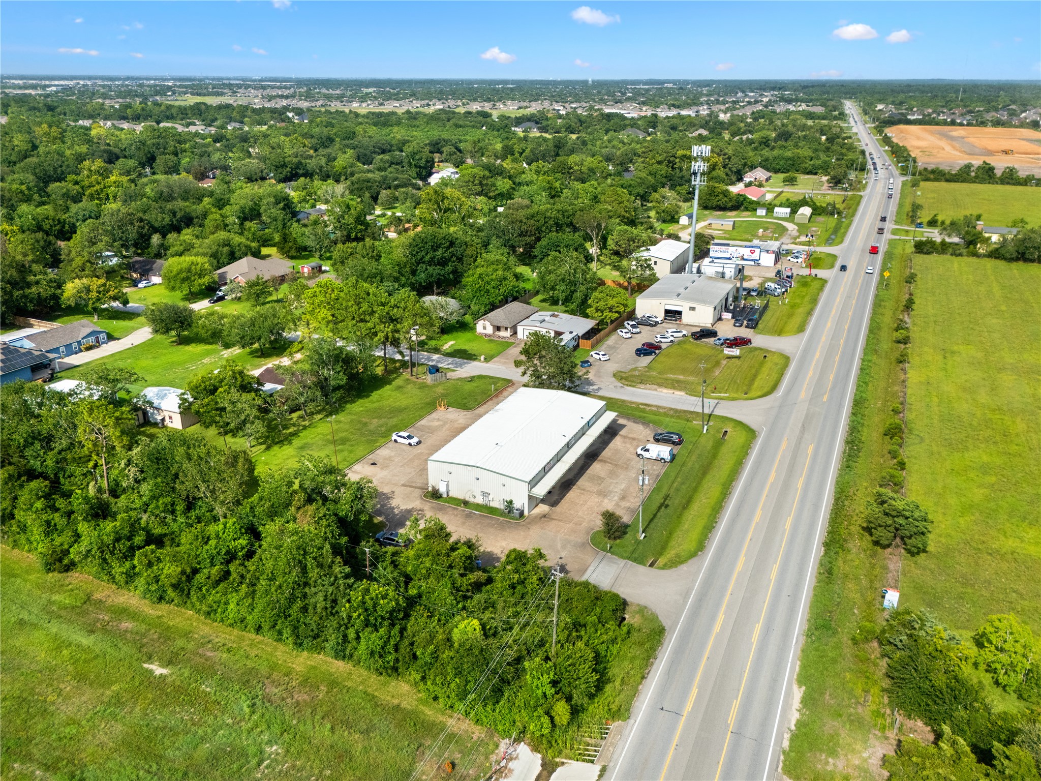 8019 West Fm 517 Road West Dickinson, TX 77539 - Photo 4 of 16 a view of a city