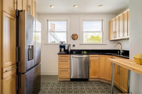 $935,000 | 60 Dracut Street, Unit 5, Boston, MA 02124