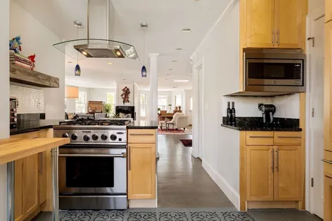 $935,000 | 60 Dracut Street, Unit 5, Boston, MA 02124