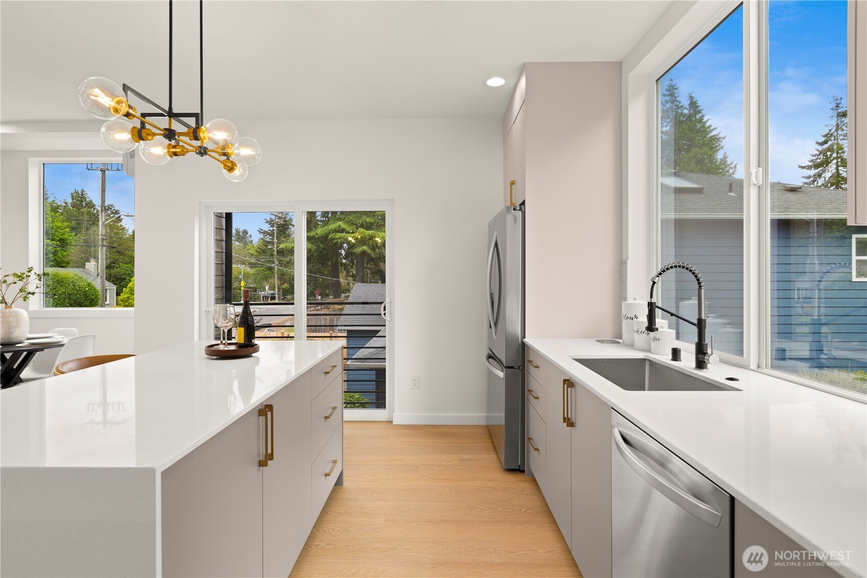 1911 North 120th Street Seattle, WA 98133 - Photo 6 of 27