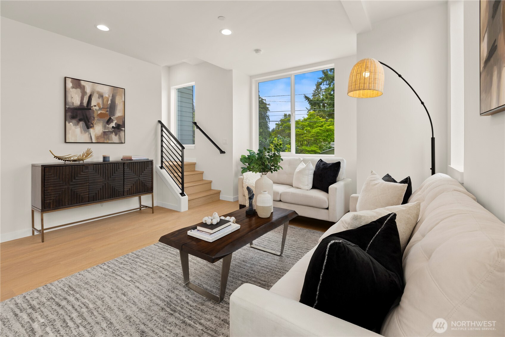 1911 North 120th Street Seattle, WA 98133 - Photo 10 of 27