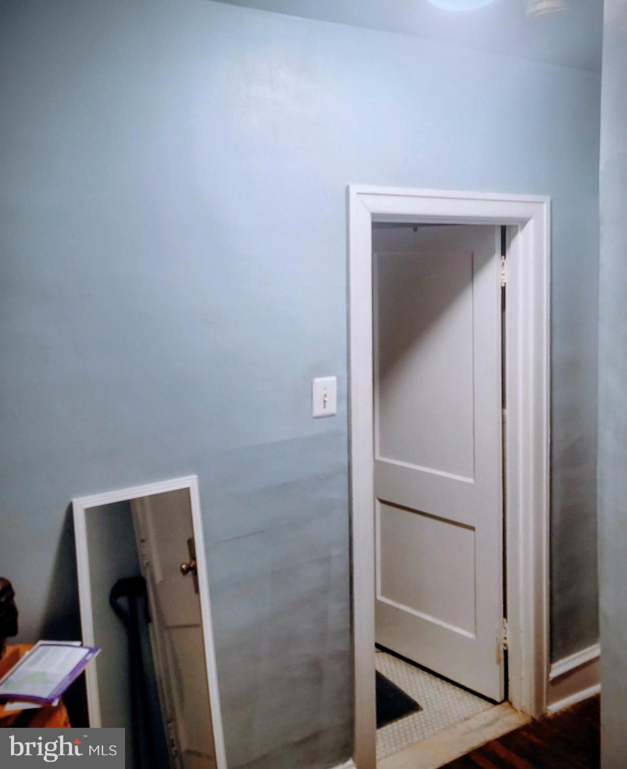 6138 Wayne Avenue, Unit 2 Philadelphia, PA 19144 - Photo 7 of 22 a view of a hallway