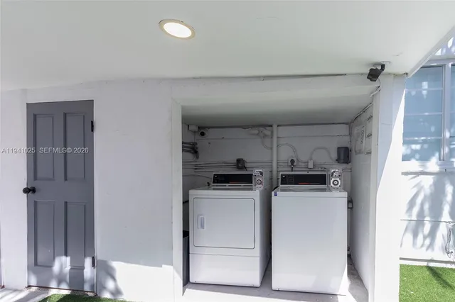 $1,900 | 8430 Harding Avenue, Unit 1, Miami Beach, FL 33141