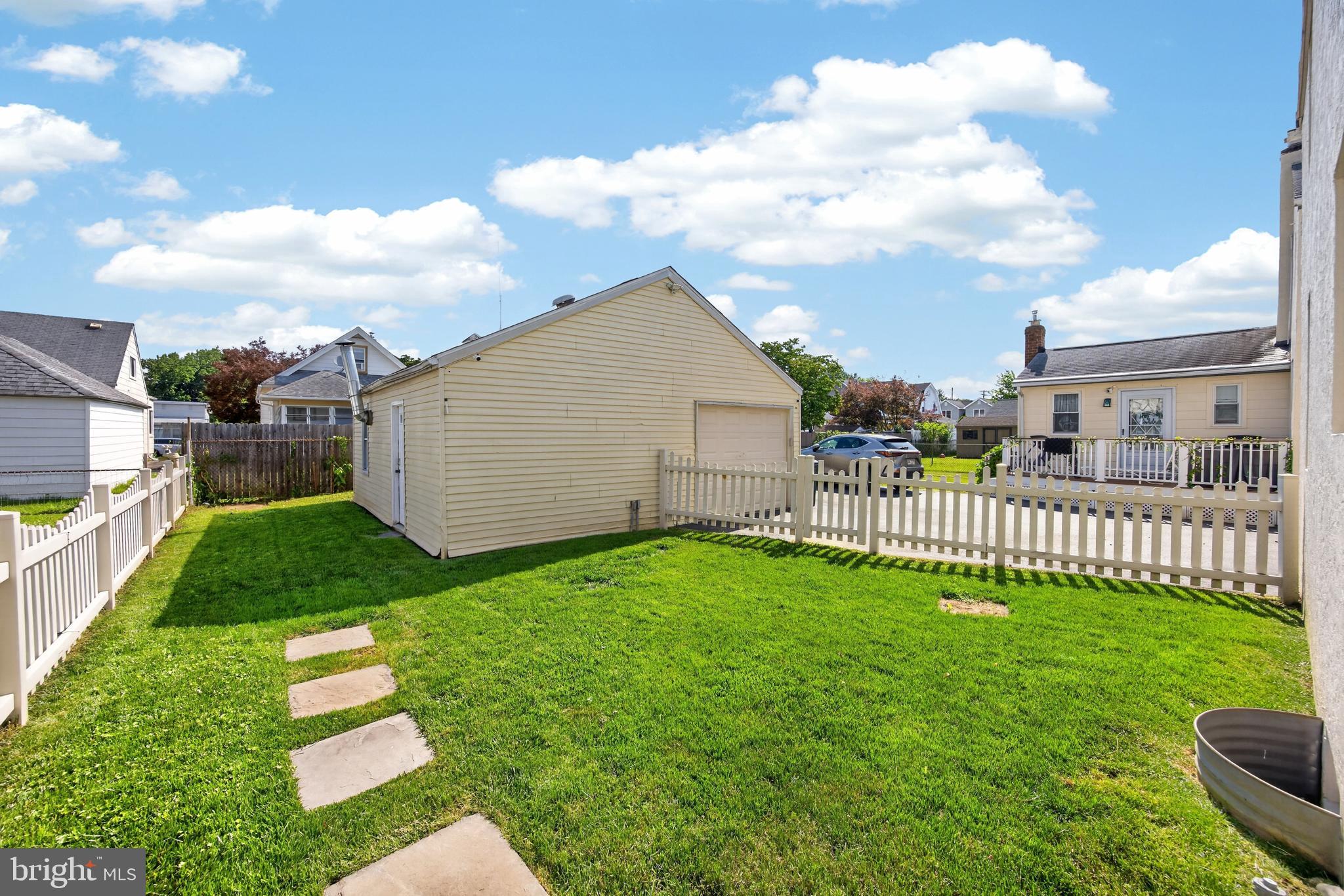 215 Ash Road Wallingford, PA 19086 - Photo 32 of 45