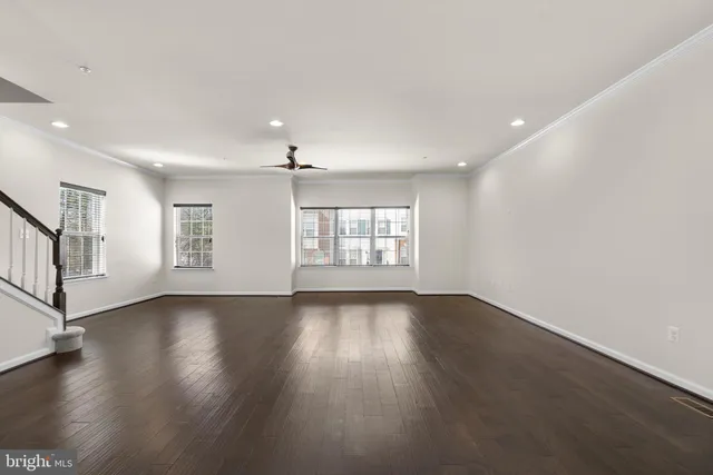 $629,900 | 6974 Southmoor Street, Hanover, MD 21076