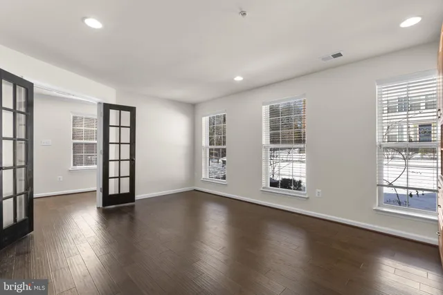 $629,900 | 6974 Southmoor Street, Hanover, MD 21076