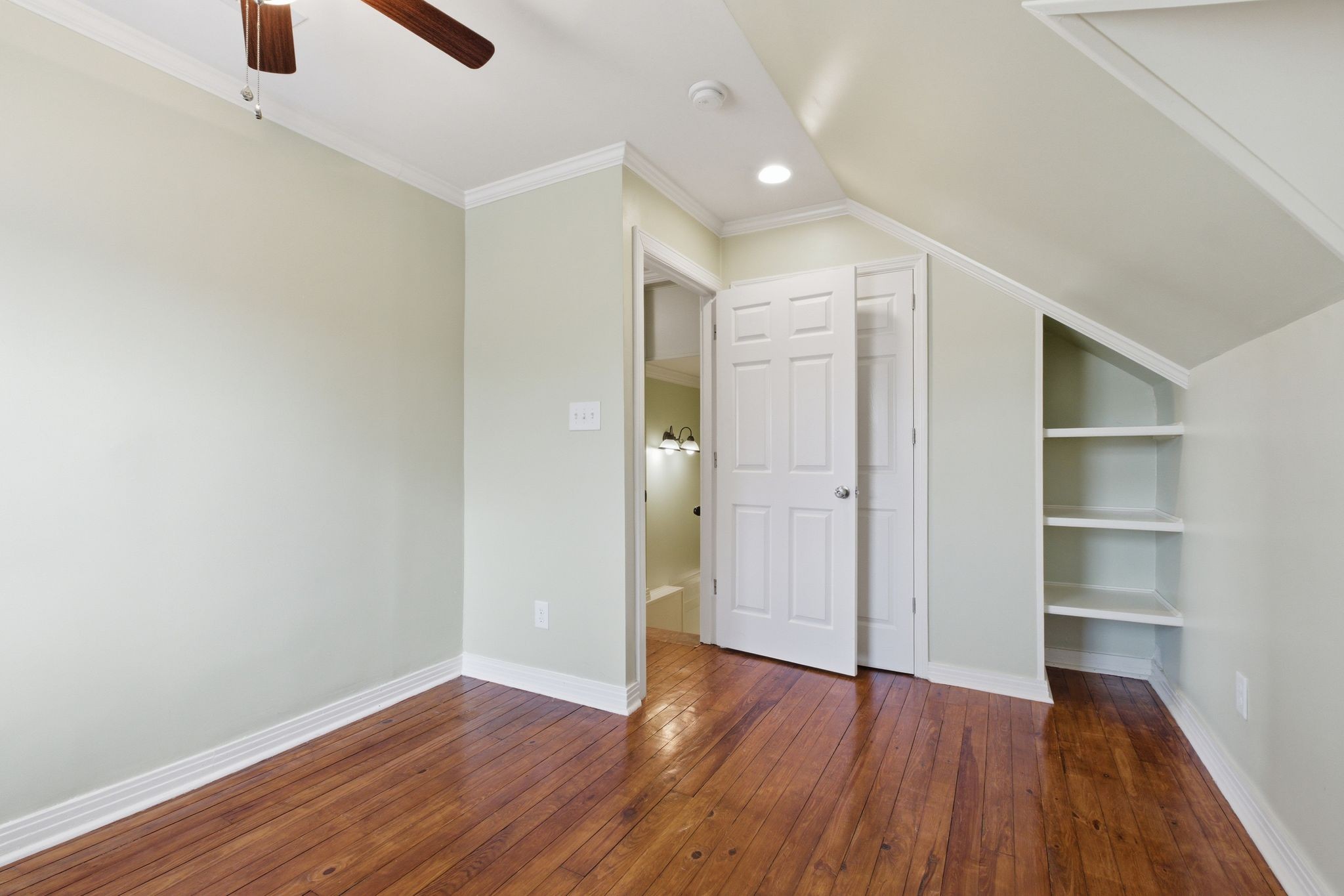 1002 Sutton Hill Road Nashville, TN 37204 - Photo 25 of 34 wooden floor in an empty room