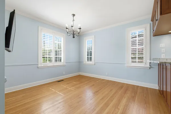 $5,950 | 1002 Sutton Hill Road, Nashville, TN 37204