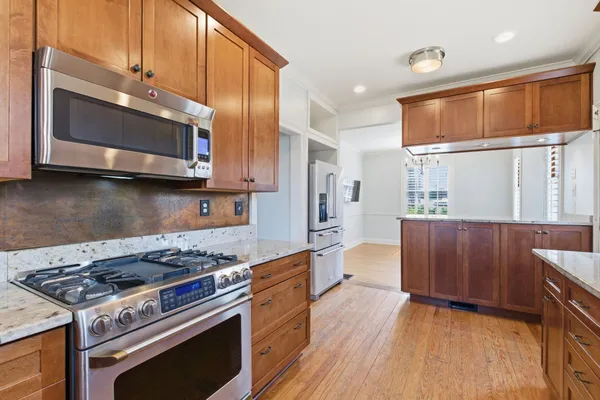 $5,950 | 1002 Sutton Hill Road, Nashville, TN 37204