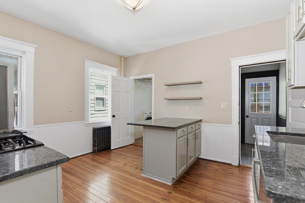422 Trapelo Road, Unit 2 Belmont, MA 02478 - Photo 5 of 20