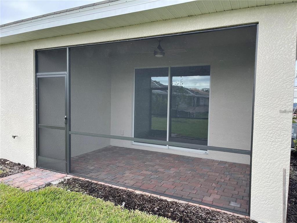 127 Ibiza Loop Venice, FL 34292 - Photo 18 of 20 a view of backyard and window