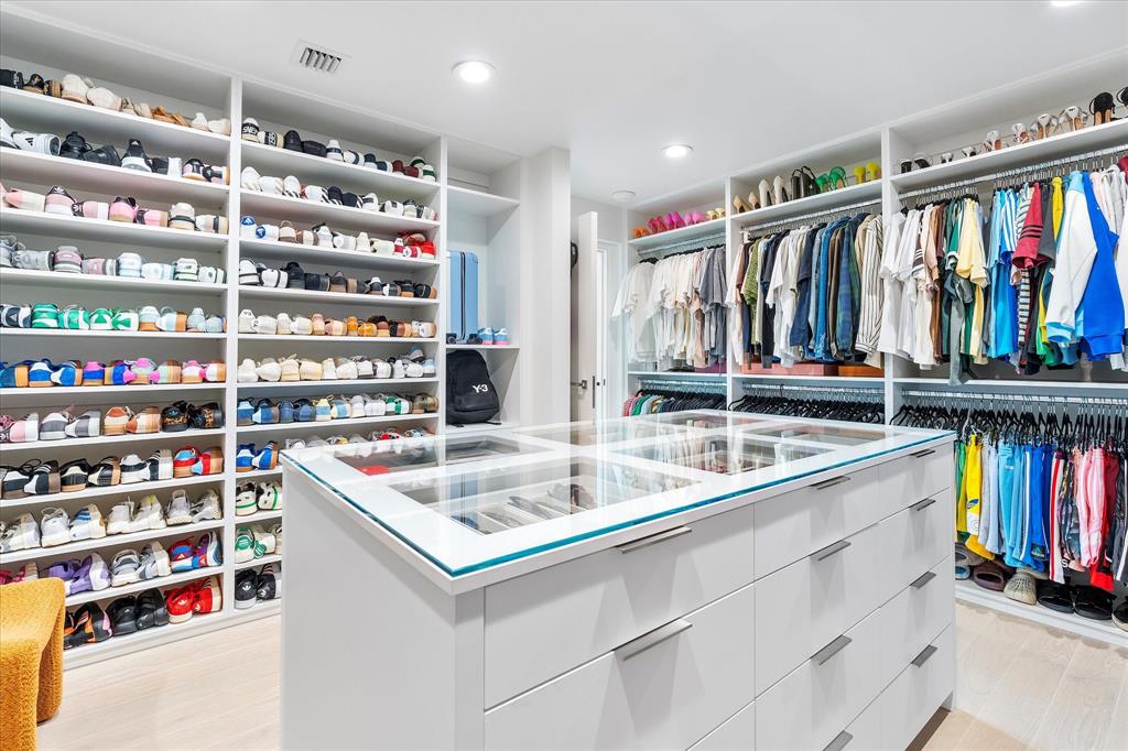 9 Tahoe Lane Sea Ranch Lakes, FL 33308 - Photo 45 of 99