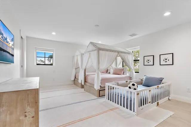 $4,680,000 | 9 Tahoe Lane, Sea Ranch Lakes, FL 33308