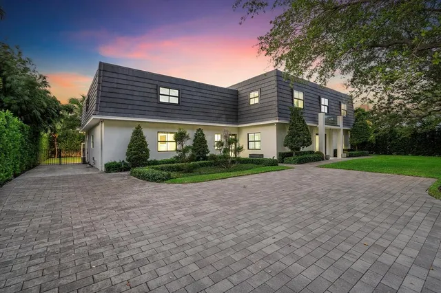 $4,680,000 | 9 Tahoe Lane, Sea Ranch Lakes, FL 33308