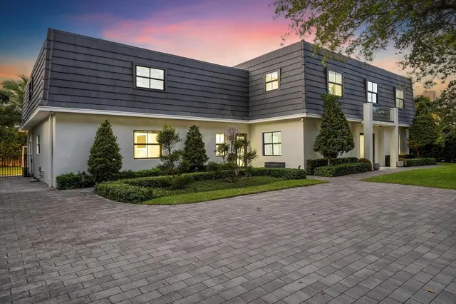 $4,680,000 | 9 Tahoe Lane, Sea Ranch Lakes, FL 33308