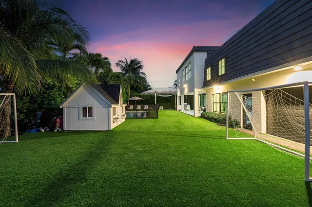 $4,680,000 | 9 Tahoe Lane, Sea Ranch Lakes, FL 33308