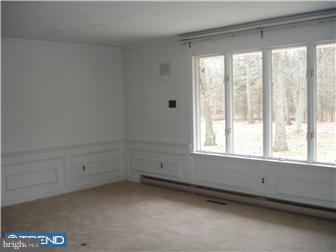 222 Irick Road Westampton, NJ 08060 - Photo 5 of 12 Family Room