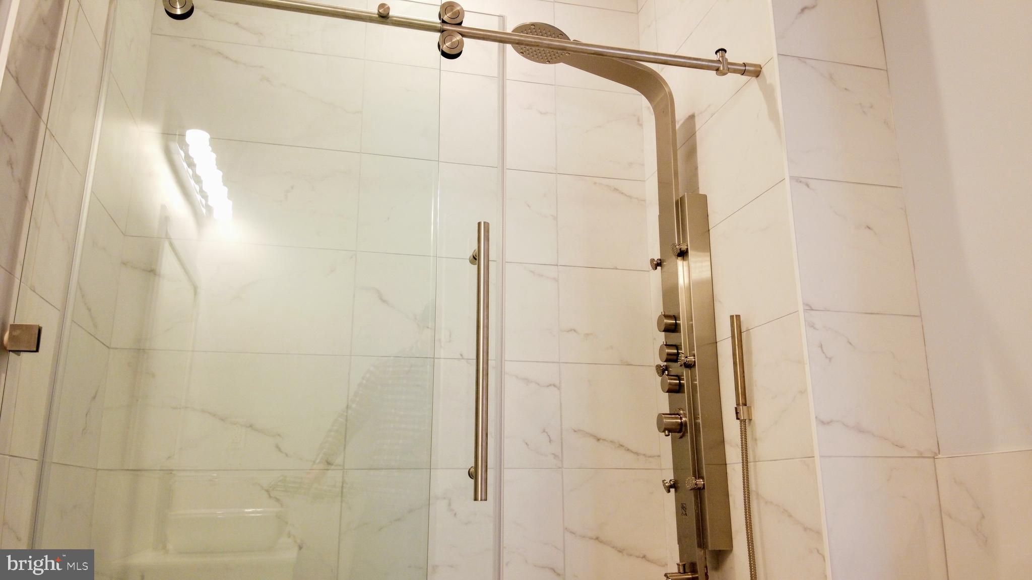 2309 Cross Street Philadelphia, PA 19146 - Photo 15 of 18