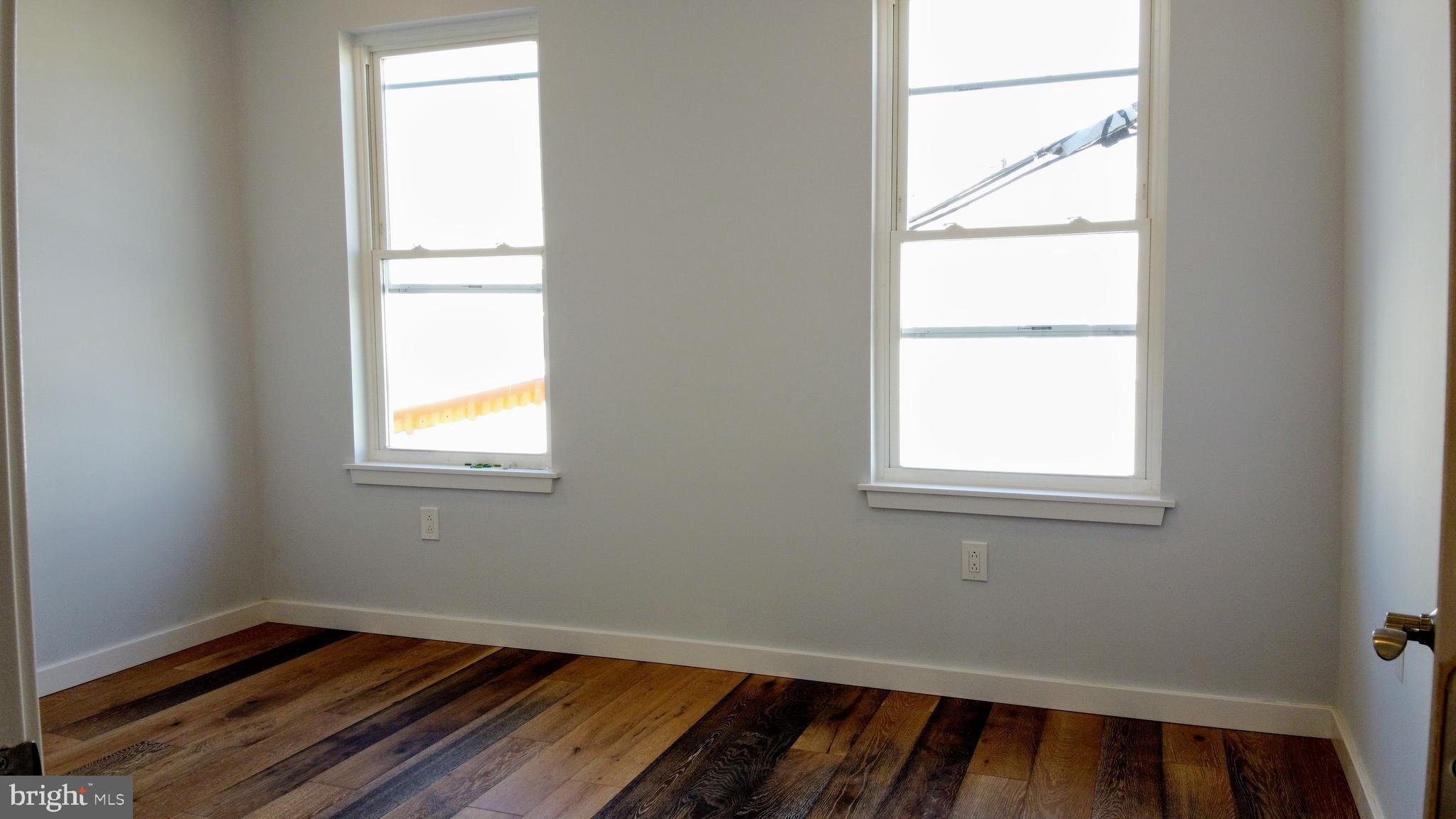 2309 Cross Street Philadelphia, PA 19146 - Photo 16 of 18 Back Bedroom