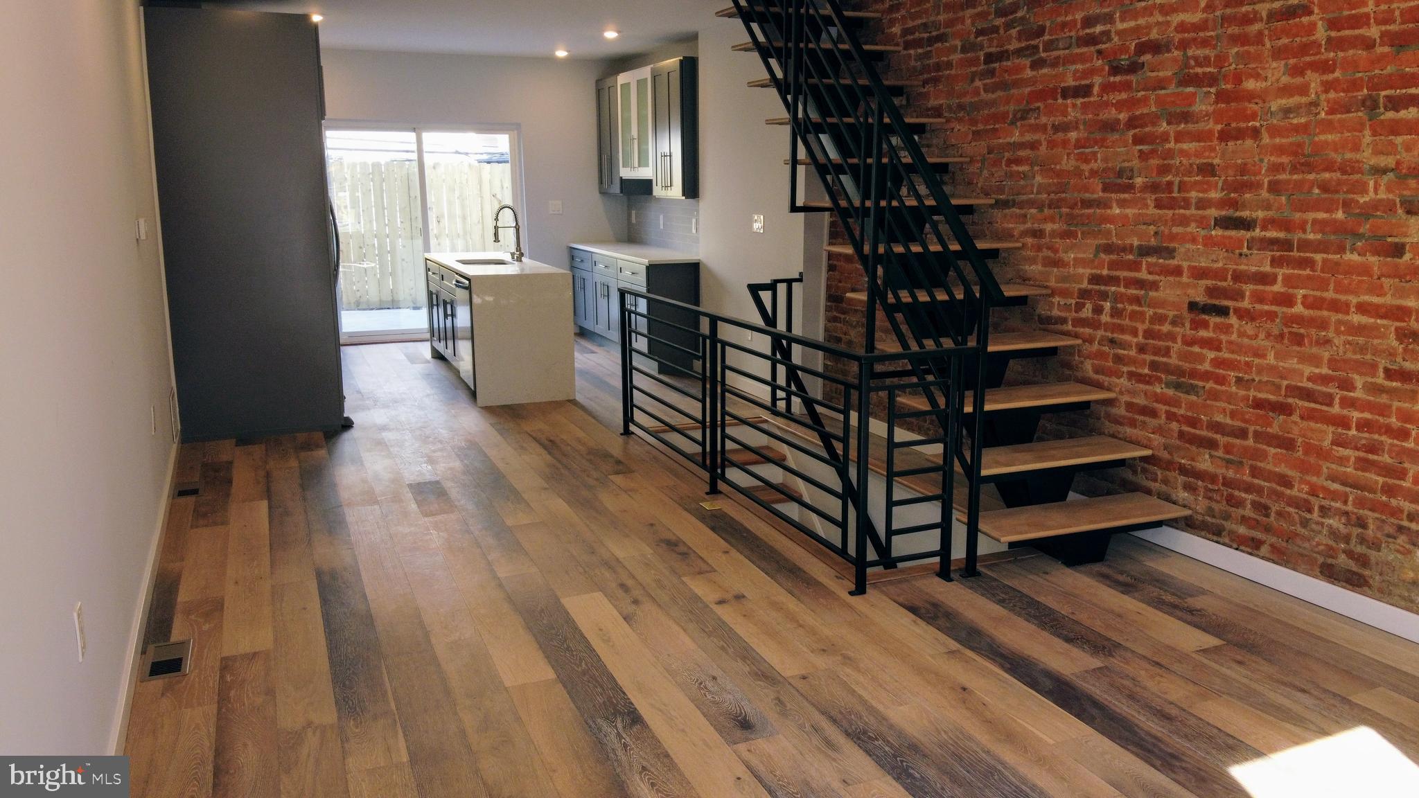 2309 Cross Street Philadelphia, PA 19146 - Photo 3 of 18