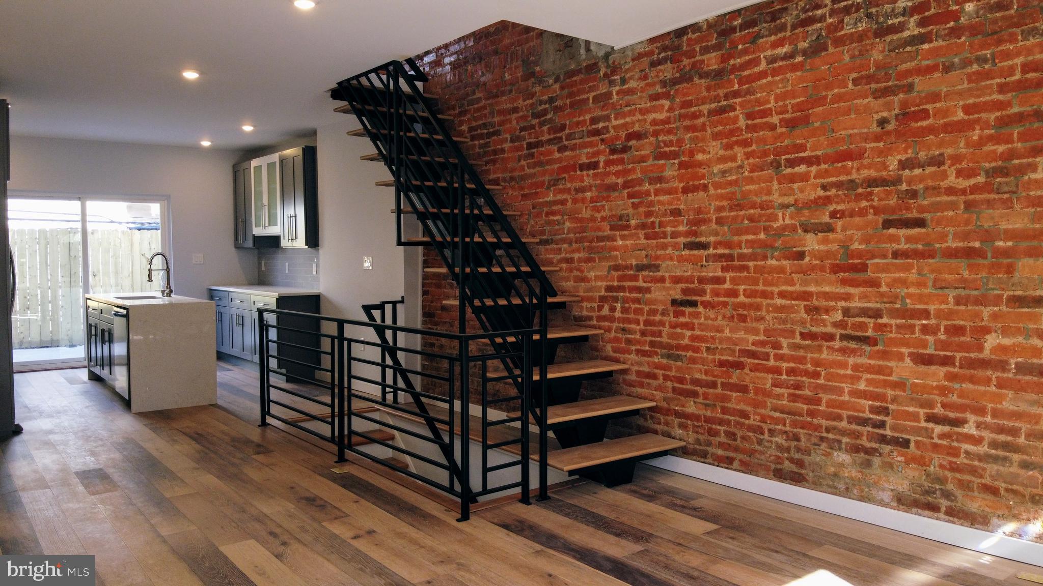 2309 Cross Street Philadelphia, PA 19146 - Photo 9 of 18