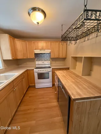 $295,000 | 6144 State Highway 9N, Corinth, NY 12822