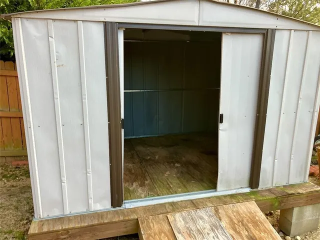 $3,300 | 3733 Dragon Fly Lane Southeast, Loganville, GA 30052