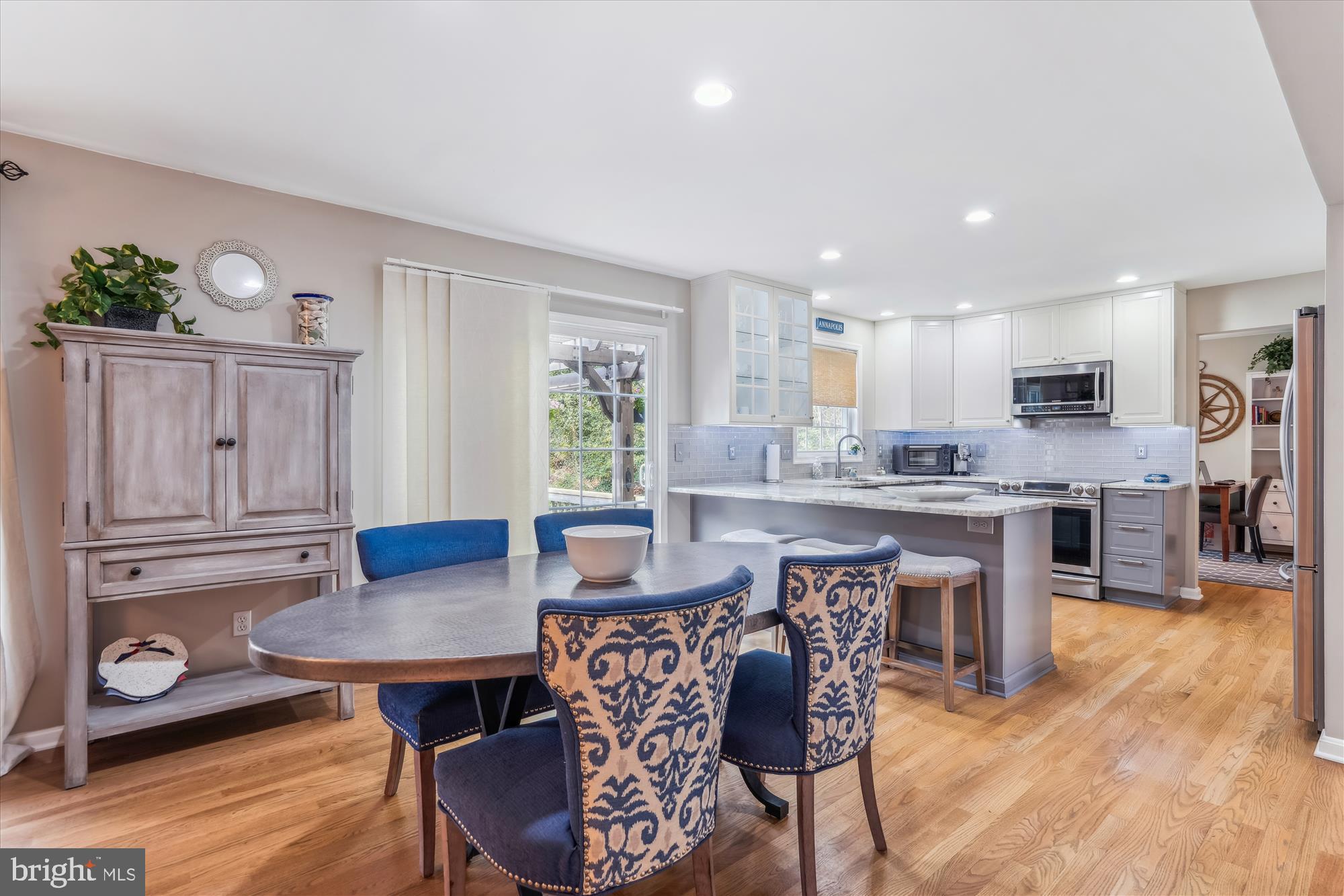 1043 Skyview Drive Annapolis, MD 21409 - Photo 13 of 71 Eat in kitchen