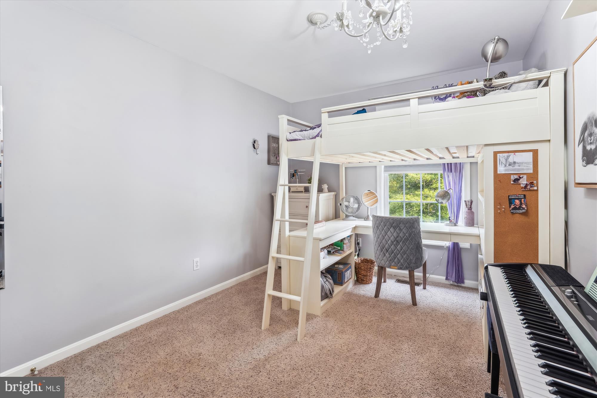 1043 Skyview Drive Annapolis, MD 21409 - Photo 46 of 71 a workspace with furniture and a window