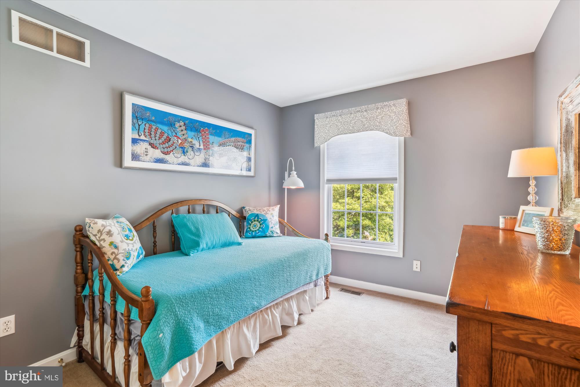 1043 Skyview Drive Annapolis, MD 21409 - Photo 49 of 71 a living room with furniture and a window