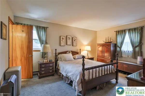 $349,900 | 3025 Oakland Drive, Northampton, PA 18067