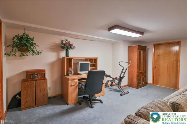 $349,900 | 3025 Oakland Drive, Northampton, PA 18067