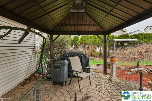$349,900 | 3025 Oakland Drive, Northampton, PA 18067