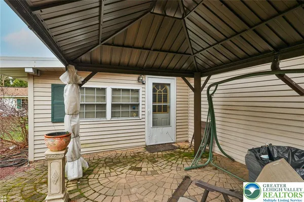 $349,900 | 3025 Oakland Drive, Northampton, PA 18067