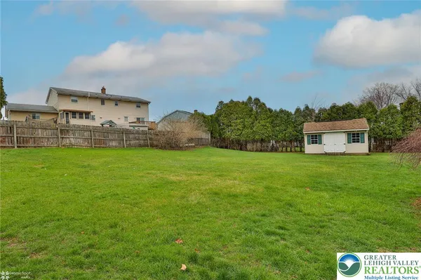 $349,900 | 3025 Oakland Drive, Northampton, PA 18067