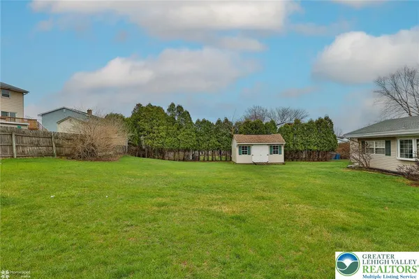 $349,900 | 3025 Oakland Drive, Northampton, PA 18067