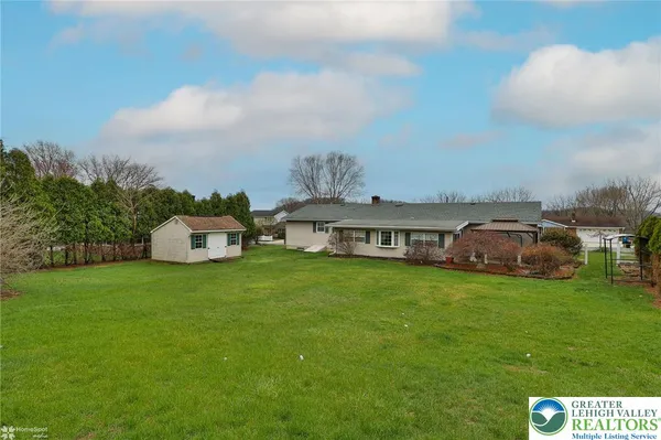$349,900 | 3025 Oakland Drive, Northampton, PA 18067